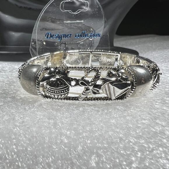 Beautiful Christmas Holiday BROKEN Bracelet Jewelry Beads Deadstock Loose BEADS - Picture 4 of 13